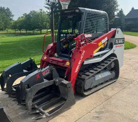 skidsteer